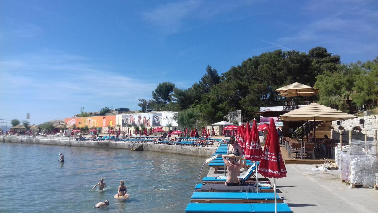 Apartments Crvena Orhideja Split Buitenkant foto